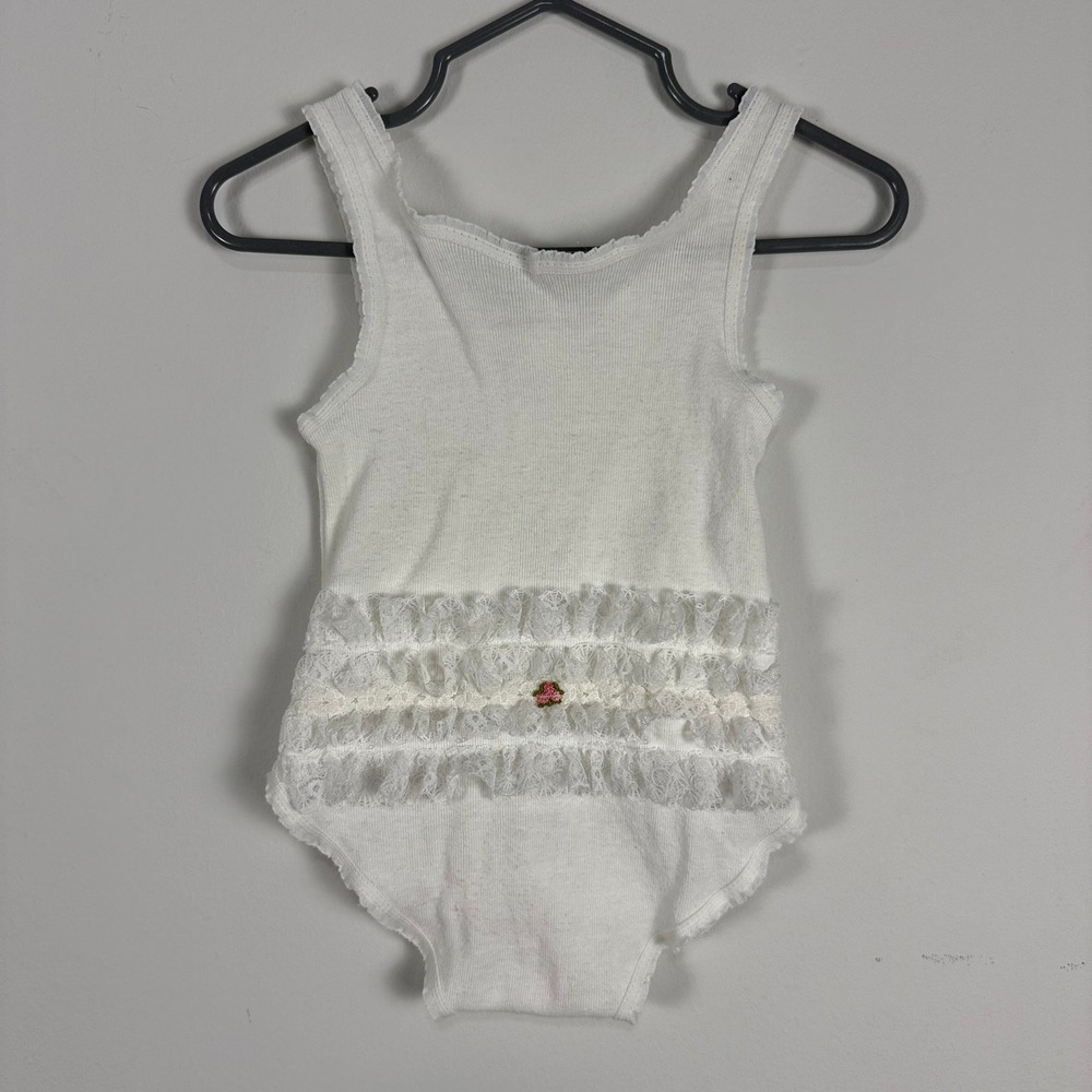 ✨3 for $15 VTG Cindy Sue Baby Girls White Ribbed Bodysuit Lace Ruffle Floral 6 M